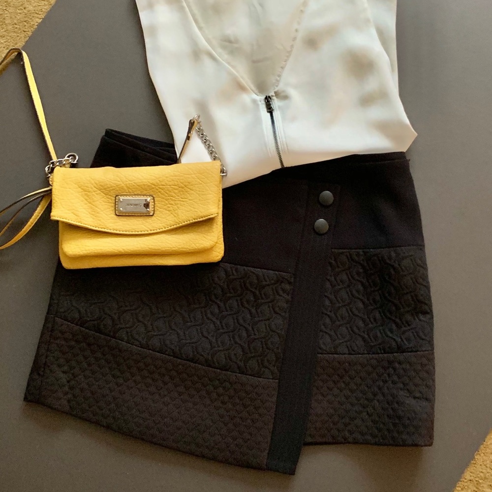 CAbi Short Black Skirt